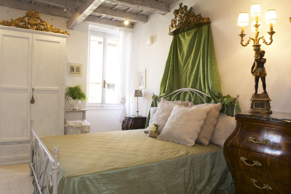 Le Stanze Del Cardinale Bed & Breakfast Pavia Ruang foto