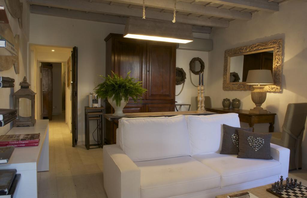 Le Stanze Del Cardinale Bed & Breakfast Pavia Ruang foto